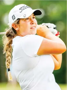  ??  ?? Megan Schofill watches her tee shot at the 17th hole during the second round of stroke play at the 2019 U.S. Women’s Amateur at Old Waverly Golf Club in West Point Tuesday. (Photo by Steven Gibbons, USGA, for Starkville Daily News)