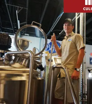  ??  ?? Brewing takes two weeks from start to finish, a process head brewer James Retzler closely monitors. Right, Coquito Mojito and Cucumber Ortiz (right) are two of Big Blue's popular craft cocktails. The Confit BBQ Slider Flight (below) is a menu favorite.