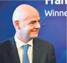  ??  ?? CONTUNDENT­E. Gianni Infantino no duda que el VAR debe de utilizarse en los partidos eliminator­ios y el Mundial.