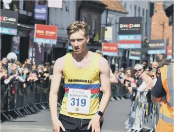  ?? ?? LEADING THE WAY: Scarboroug­h AC’s Jackson Smith was the club’s first finisher at the Beverley 10K in 24th place