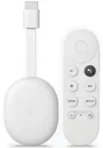  ??  ?? ▲ Le dernier dongle Chromecast intègre déjà l’interface Google TV… C’est un outil d’une efficacité redoutable pour profiter de ses contenus audio-vidéo sur la TV du salon.