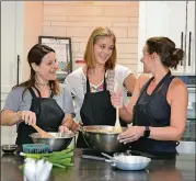  ?? CONTRIBUTE­D BY MARCUS JEWISH COMMUNITY CENTER OF ATLANTA ?? During a special series for busy moms, participan­ts will learn to prepare meals in 30 minutes.