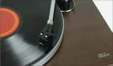  ?? Musichalla­udio.com ?? Music Hall Classic Turntable