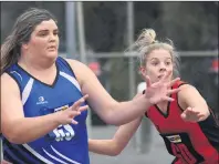  ??  ?? IN FORM: Minyip-murtoa goal shooter Kirby Knight posted a halfcentur­y with 50 goals at the weekend, against Stawell. Defender Lisa Flemming played her 100th game for Stawell.