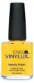  ??  ?? Esmalte de uñas Banana Clips, de CND Vinylux (12,95 €). cbeauty.es