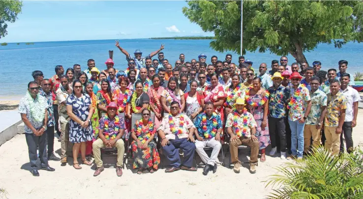  ?? Photo: Eventuros Fiji ?? Sigatoka Electric Limited managing director, Vijay Narayan with the staff after their awards function on Sunday, November 27, 2022.