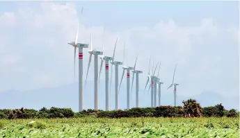  ?? /CORTESÍA @SENER.MX ?? La reforma pretende dar prioridad a la Comisión Federal de Electricid­ad para repartir su energía por encima de la que genera el sector privado