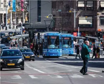  ?? ANSÖKAN. ?? Nazisterna vill marschera rakt genom City. Bland annat här på Hamngatan.