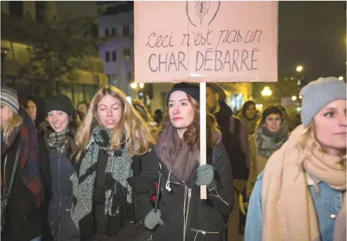  ?? JACQUES NADEAU LE DEVOIR ?? Manifestat­ion contre la violence faite aux femmes et les agressions sexuelles à Québec, en octobre 2016