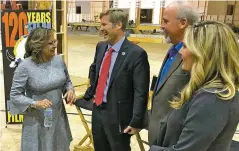  ?? SUSAN MONTOYA BRYAN/ASSOCIATED PRESS ?? Gov. Susana Martinez, from left, Albuquerqu­e Mayor Tim Keller, Netflix Vice President for Physical Production Ty Warren and Albuquerqu­e film liaison Alicia Keyes talk Monday following a news conference announcing Netflix’s pending purchase of ABQ Studios.