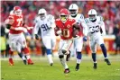  ?? Photograph: Mark J Rebilas/
USA Today Sports ?? Kansas City wideout Tyreek Hill runs for atouchdown during the first quarter of Saturday’s game.