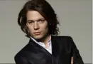  ?? (Photo Sumyo Ida Warner Classics) ?? David Fray jouera le concerto de Schumann ce soir au théâtre Croisette.