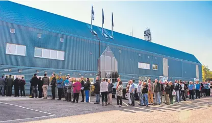  ?? Picture: Steve MacDougall. ?? Putting up with crowds and noise on match days has paid off for homeowners near McDiarmid Park.