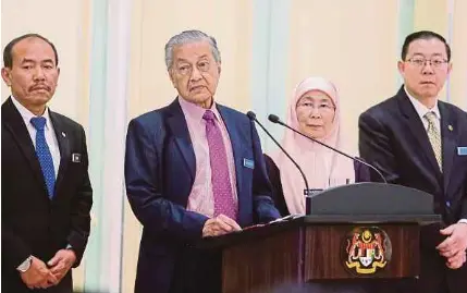 Tugas Setiausaha Politik Jadi Perantara Menteri Dan Rakyat Bukan Agih Kontrak Pm Pressreader
