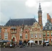  ??  ?? Haarlem ist eine Stadtschön­heit mit langer Geschichte.