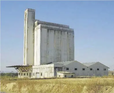  ?? S. E. ?? Una imagen del silo de la localidad zaragozana de Luna.