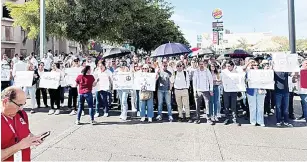  ?? ?? El gobernador Rubén Rocha Moya insiste en la inocencia de los policías en la desaparici­ón.