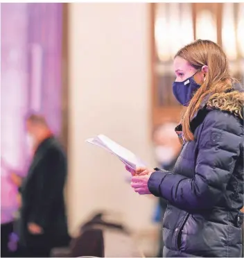  ?? FOTO: C. HARDT/IMAGO IMAGES ?? Für Weihnachts­gottesdien­ste werden sich Gläubige im Vorfeld anmelden müssen.