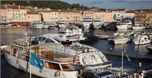  ?? (Photo doc. G. A.) ?? Le cambriolag­e a eu lieu dans la nuit du  au  août sur le port de Saint-Tropez. Les victimes avaient loué un yacht pour les vacances.