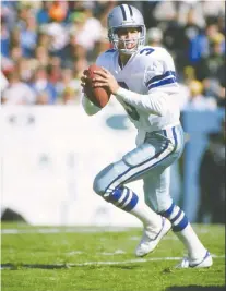  ?? JONATHAN DANIEL/GETTY IMAGES ?? Steve Walsh started five games for the Dallas Cowboys in 1989, his rookie season in the NFL.