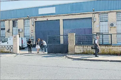  ?? EP ?? Imagen de la entrada de la nave que Magrudis tiene en el polígono industrial El Pino, en Sevilla