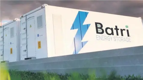  ??  ?? Bridgend firm DST Innovation­s is working with US firm Blue Rock Manufactur­ing on plans for a 1,000-job new battery factory for Swansea