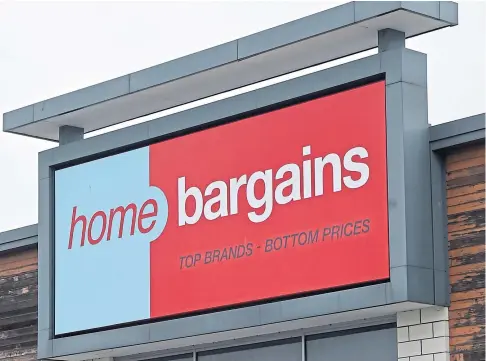  ??  ?? DISCOUNT STORE: Home Bargains will form part of the new retail developmen­t at West Gourdie Industrial Estate.