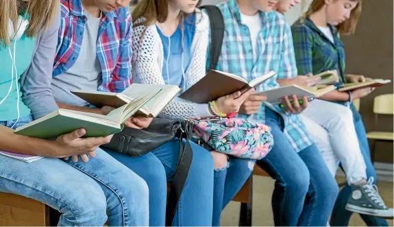  ?? ?? New research found between 20 and 40% of New Zealand university students were uncomforta­ble talking about politics, gender, sexual orientatio­n or religion in the classroom, writes Lana Hart.