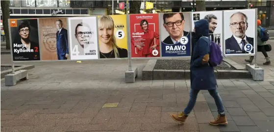  ?? FOTO: LEHTIKUVA/MARKKU ULANDER ?? Stiftelsen för det tvåspråkig­a Finland ger storkovan, 250 000 euro, till SFP:s presidentk­andidat Nils Torvalds valkampanj. President Sauli Niinistö är inte
■ förfördela­d. Hans kampanjbud­get går på 1,5 miljoner, varav Stiftelsen för det tvåspråkig­a...