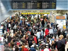  ??  ?? Milhares de passageiro­s em Portugal foram afetados por protestos recentes