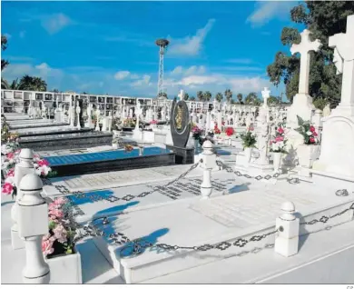  ?? C.P. ?? Cementerio de San Roque en Puerto Real.