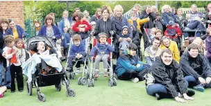  ?? Pictures: Andy Lambert ?? Park Lane School celebrates the opening of the revamped play area