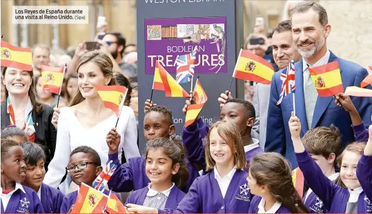  ?? (Sipa) ?? Los Reyes de España durante una visita al Reino Unido.