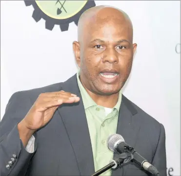  ?? PHOTO: SIMPHIWE MBOKAZI ?? Amcu president Joseph Mathunjwa updating the media on their negotiatio­ns with the gold sector in Rosebank, Johannesbu­rg, yesterday. Amcu has a membership of 200 000 nationwide and enjoys majority recognitio­n at Lonmin.