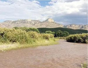  ??  ?? RÍO PALANGANAS donde se pretende aprovechar el recurso con una presa