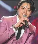  ??  ?? All suited up, Daniel Padilla dishes out songs from the 1980s.