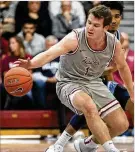  ?? LAURENCE KESTERSON / AP ?? Saint Joseph’s guard Ryan Daly averages 20.4 points per game, but the Hawks have A-10’s worst record.