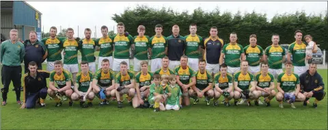  ??  ?? The HWH-Bunclody squad prior to Saturday’s county final.