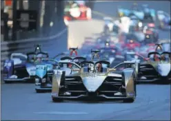  ??  ?? Da Costa partió líder en la salida de la carrera del ePrix de Mónaco.