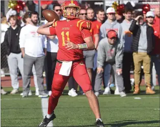  ?? PETE BANNAN — MEDIANEWS GROUP ?? Haverford quarterbac­k Tommy Wright loads up a throw in a 20-14win over Upper Darby. Wright passed for more than 4,000yards in his career.