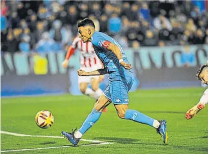  ?? (FACUNDO LUQUE) ?? Matías Suárez. El capitán de Belgrano hizo el viernes un gol del cual habla el mundo.