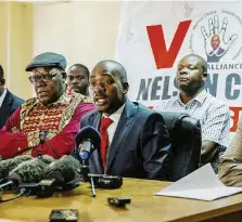  ?? LaPresse ?? Sfide Nelson Chamisa, 40 anni, Zimbabwe, contro Mnangagwa