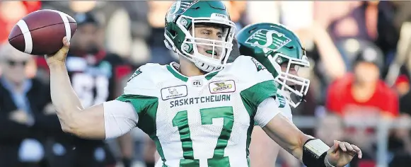  ?? JUSTIN TANG/THE CANADIAN PRESS.FILES ?? Zach Collaros is to make his second-consecutiv­e start for the Roughrider­s on Sunday against the visiting Calgary Stampeders.