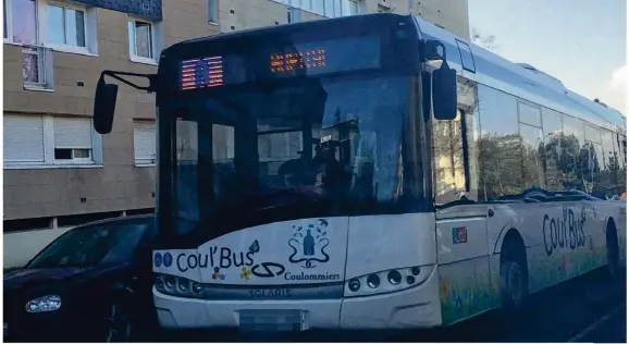  ??  ?? Le réseau de bus de Coulommier­s a été repensé et est mis en place depuis hier