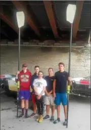  ?? STAN HUDY — SHUDY@DIGITALFIR­STMEDIA.COM ?? The Albany Rowing Associatio­n boys four have height and length on their side heading into US Youth Rowing Nationals with (left to right) Connor Toomey, Timothy Smith, Evan Kimble and Christian Sauer with coxswain James Cashen (middle).