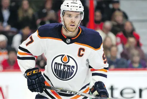  ?? WAYNE CUDDINGTON / POSTMEDIA NEWS ?? Edmonton Oilers captain Connor McDavid’s 81 even-strength points gives him the edge in the Hart Trophy race, writes Scott Stinson.