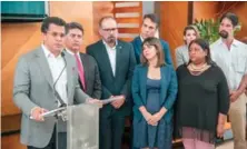  ?? JUAN MIGUEL PEÑA ?? El alcalde David Collado durante el reconocimi­ento que le brindaron los hoteleros de la capital.