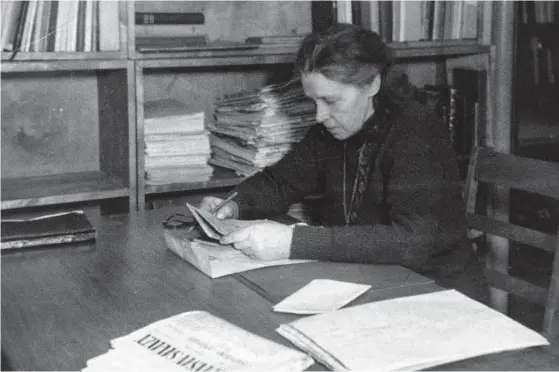  ?? FOTO: KANSAN ARKISTO - V.KANNISTO ?? Anna Wiik gjorde stora insatser för att bygga upp den finländska arbetarrör­elsens arkiv- och biblioteks­verksamhet.