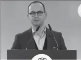  ??  ?? Ditmir Bushati dje në Asamblenë e PS