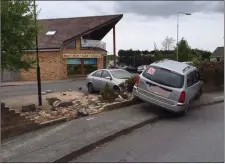  ?? Photo courtesy of Gardaí ?? The scene at Killerisk Road in Tralee on Sunday where an allegedly drunk driver struck a wall and fled the scene.